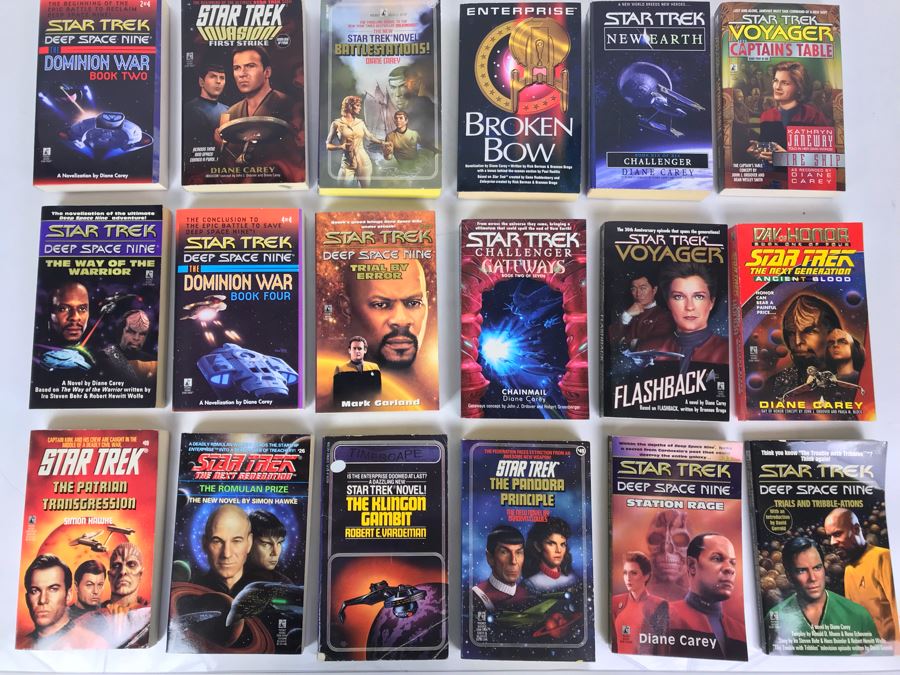 Collection Of Paperback Star Trek Books [Photo 2]