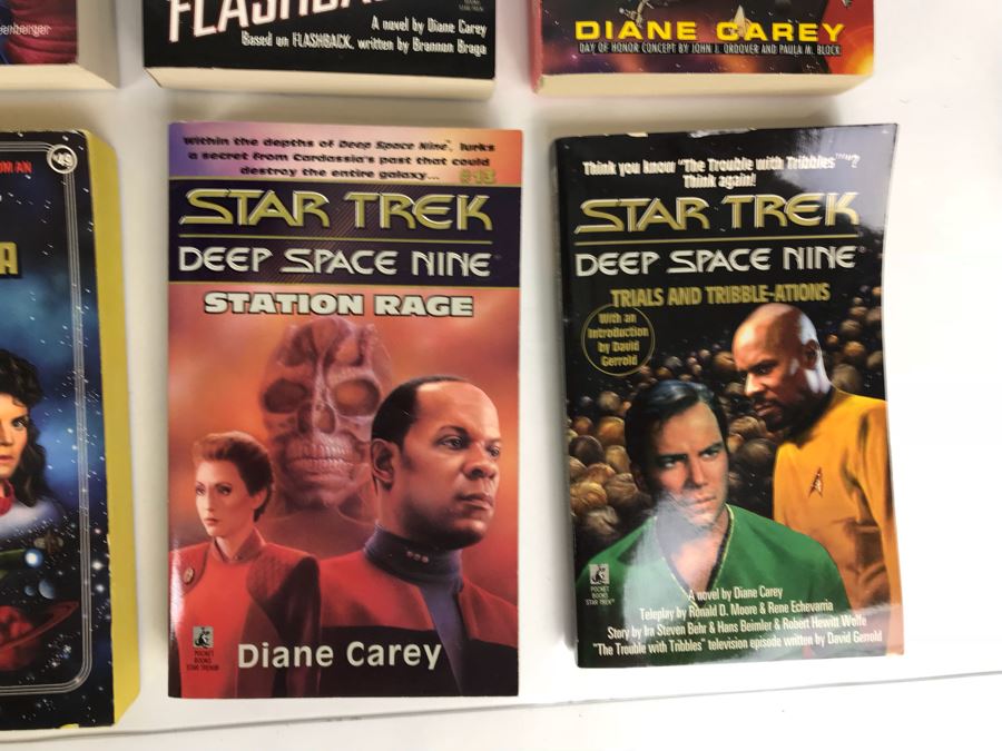 Collection Of Paperback Star Trek Books [Photo 7]