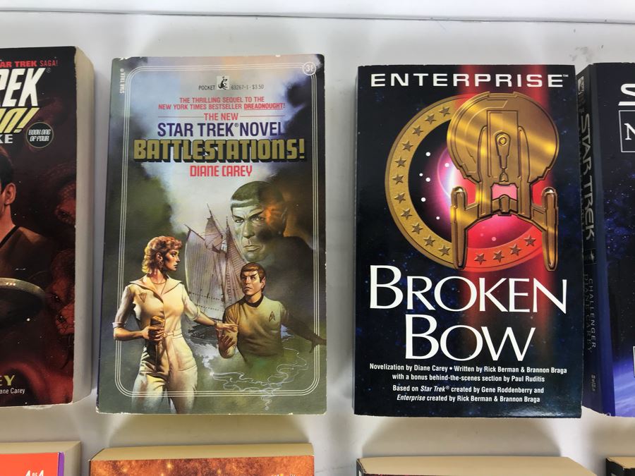Collection Of Paperback Star Trek Books [Photo 15]