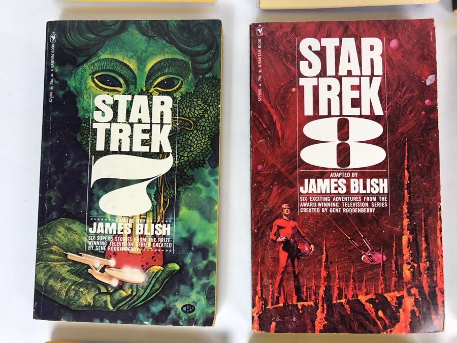 Collection Of Paperback Star Trek Books [Photo 7]