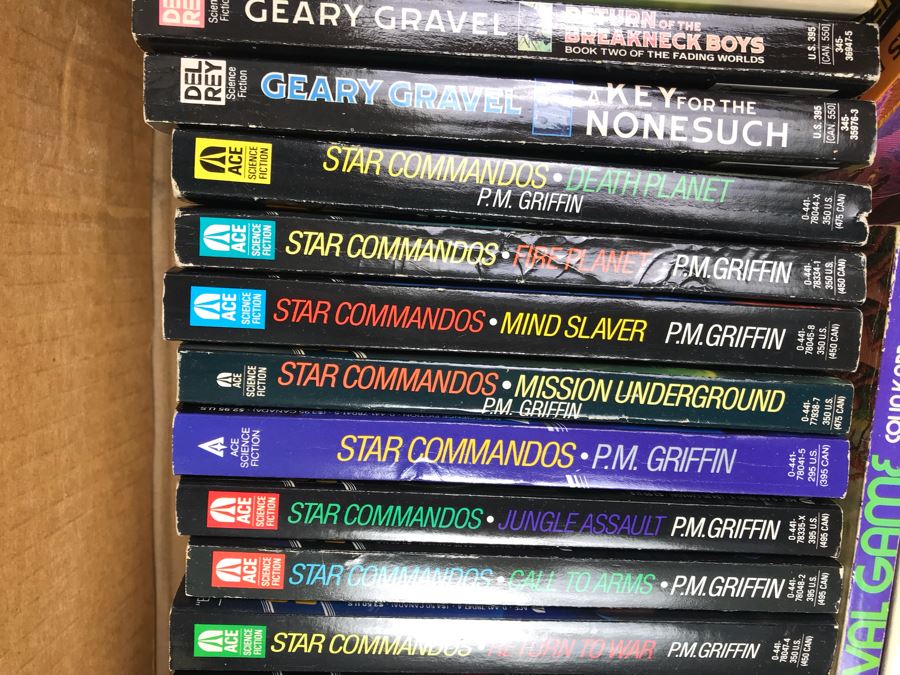 Science Fiction Paperback Book Lot [Photo 5]