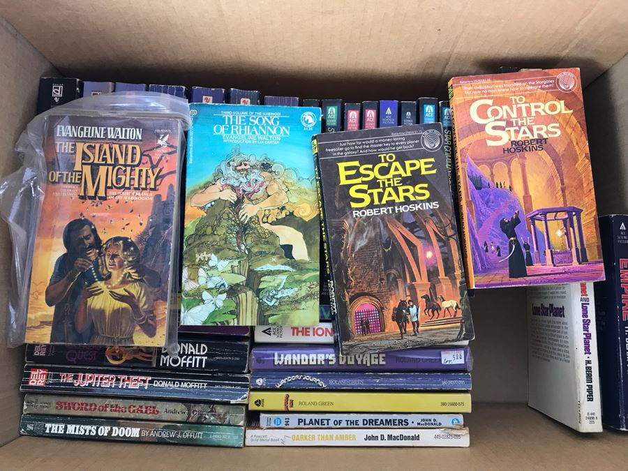 Science Fiction Paperback Book Lot [Photo 10]