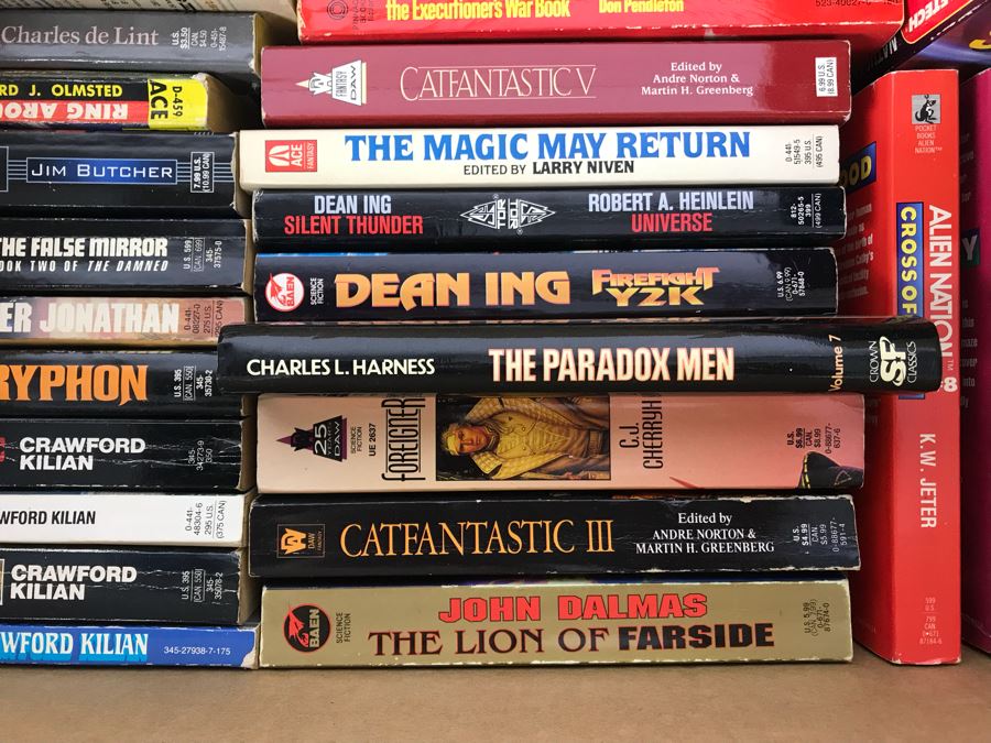 Science Fiction Paperback Book Lot [Photo 5]