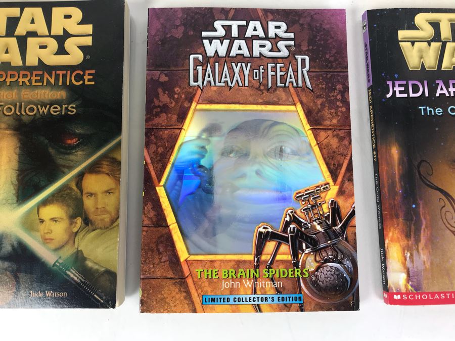 Star Wars Paperback Books [Photo 2]