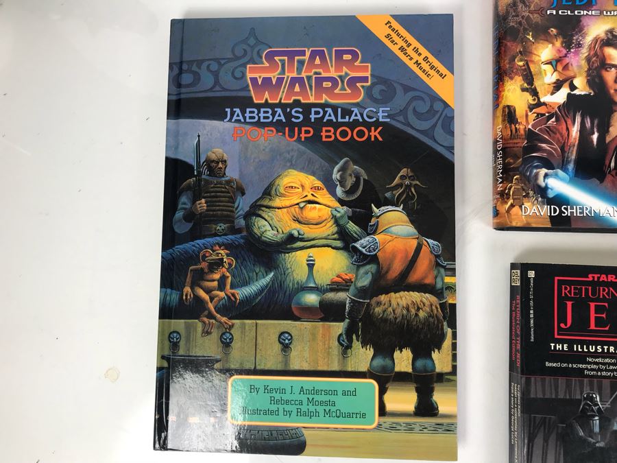 Hardcover And Paperback Star Wars Books [Photo 7]