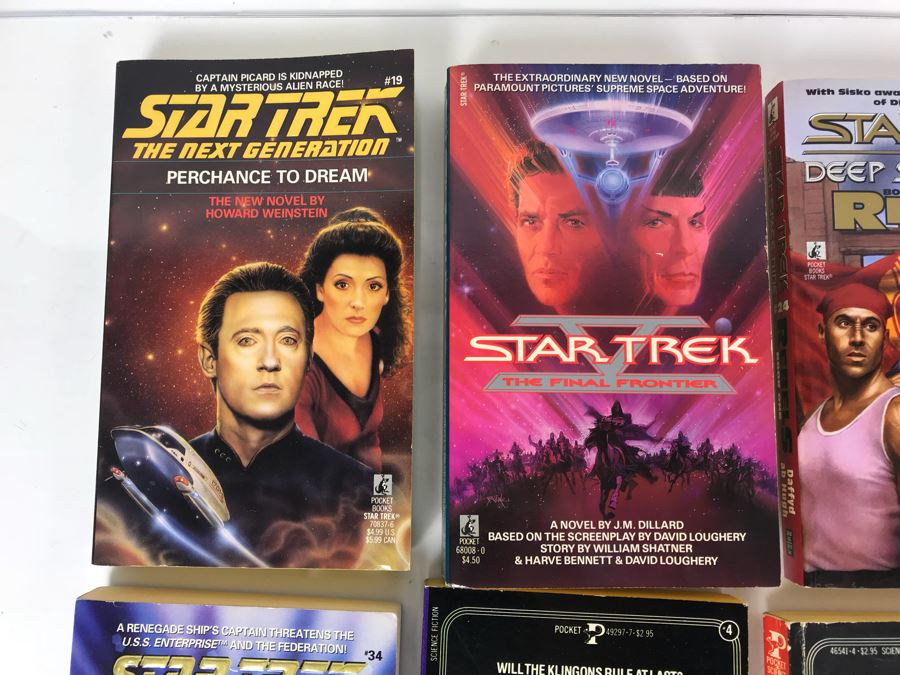 Collection Of Star Trek Paperback Books [Photo 11]
