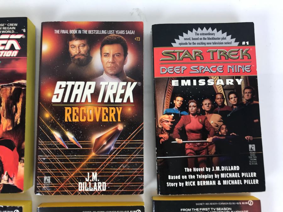 Collection Of Star Trek Paperback Books [Photo 14]