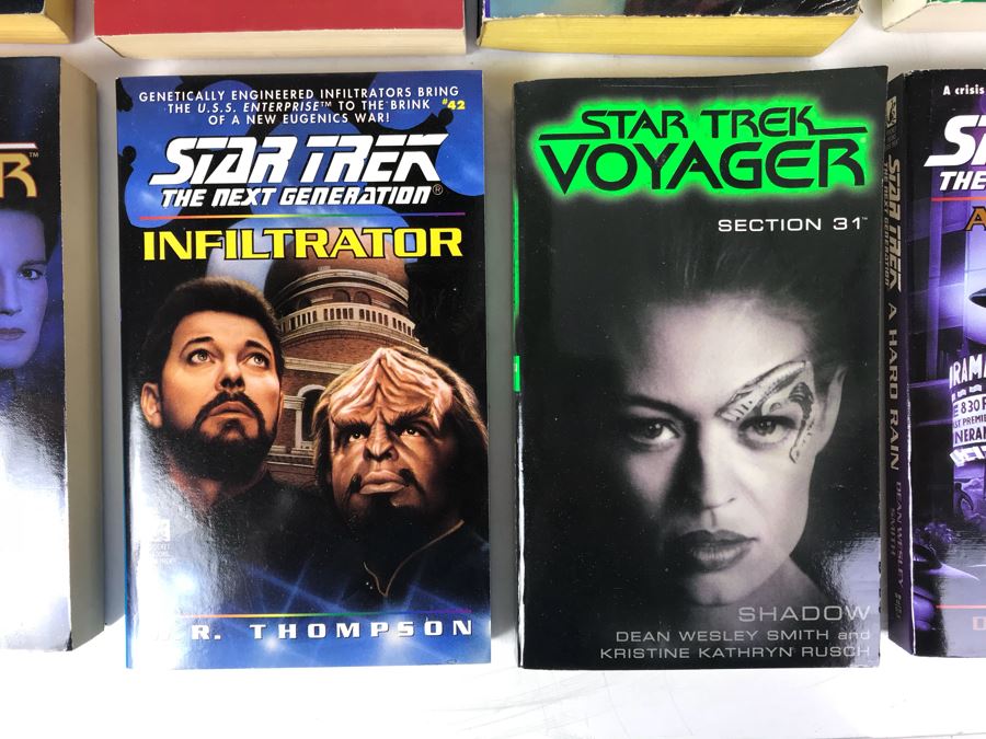 Collection Of Star Trek Paperback Books [Photo 5]