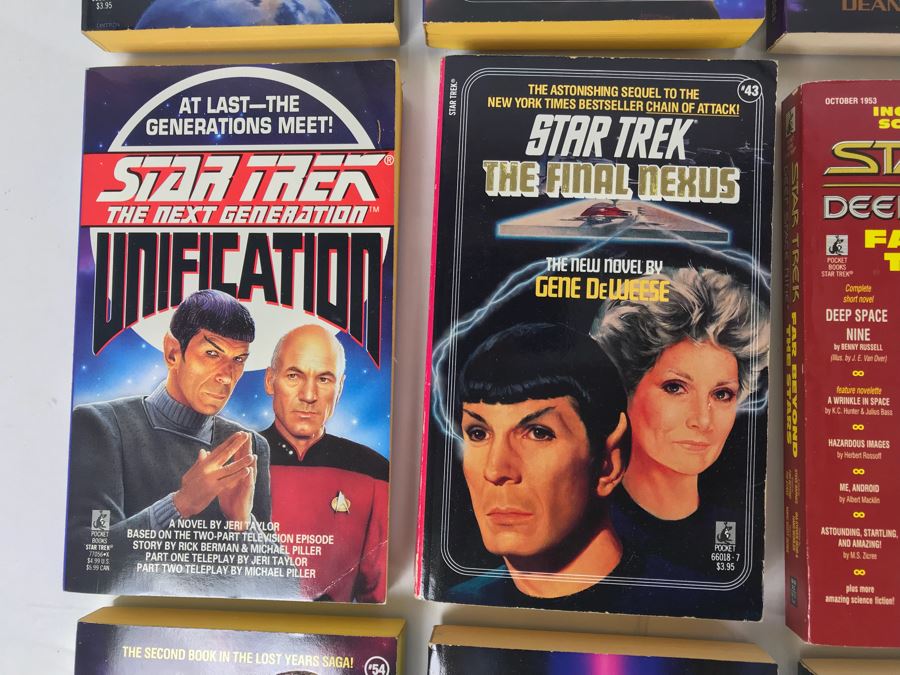 Collection Of Star Trek Paperback Books [Photo 11]