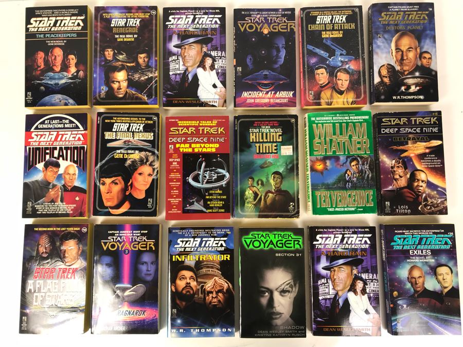 Collection Of Star Trek Paperback Books [Photo 1]