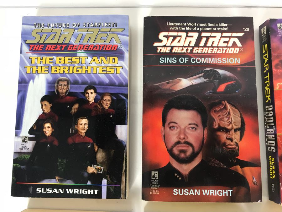 Collection Of Star Trek Paperback Books [Photo 10]