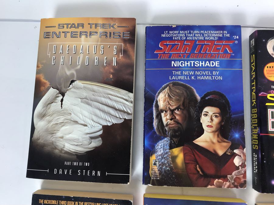 Collection Of Star Trek Paperback Books [Photo 14]