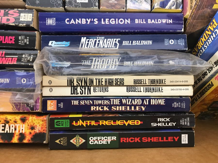 Collection Of Paperback Science Fiction Books [Photo 7]