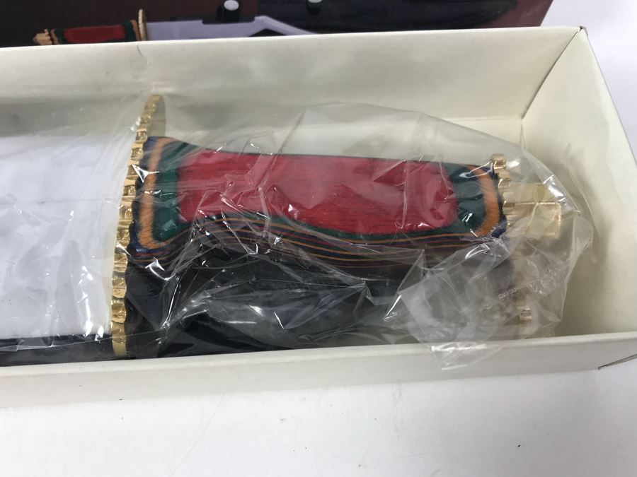 Pair Of Chipaway Cutlery Colorado Canyon Skinner Fantasy Knives New Old Stock [Photo 2]