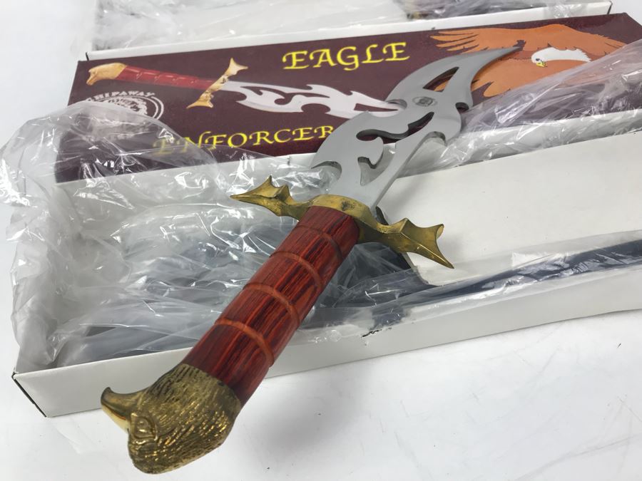 Pair Of Chipaway Cutlery Eagle Enforcer Fantasy Knives [Photo 5]