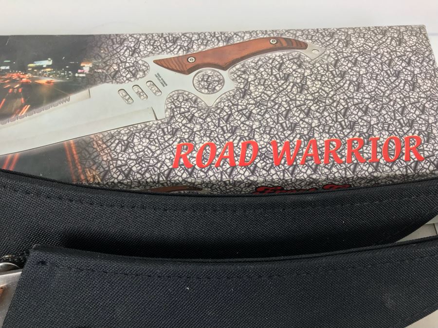 (2) Frost Cutlery Road Warrior Fantasy Knives (1) Frost Cutlery The Guardian Fantasy Knive [Photo 6]