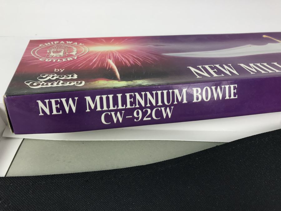 Pair Of Frost Cutlery New Millennium Bowie Fantasy Knives New Old Stock [Photo 5]