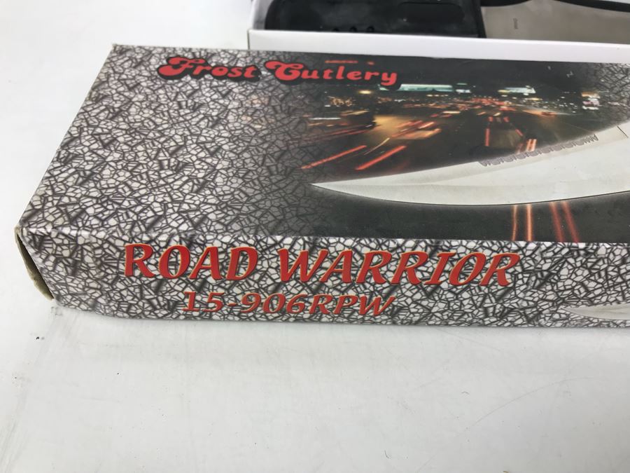 Fantasy Knives: Pair Of Frost Cutlery Road Warrior Knives And Skagway Skinner Knife New Old Stock [Photo 6]