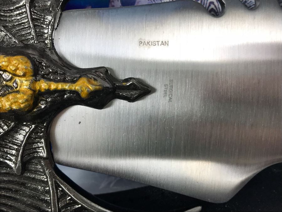 Set Of (2) Fantasy Knives With Boxes: Immortal Warrior And The Guardian By Frost Cutlery [Photo 14]