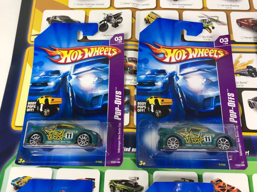 Hot Wheels Poster With (8) New Old Stock Hot Wheels Cars [Photo 4]