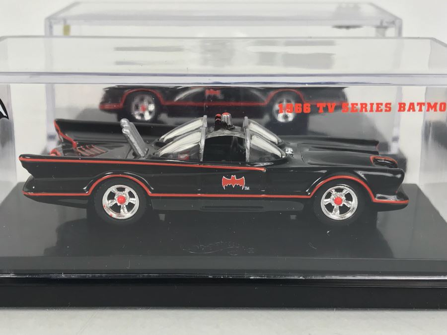 (4) Mattel Hot Wheels Limited Edition 1966 TV Series Batmobile Batman Car [Photo 5]