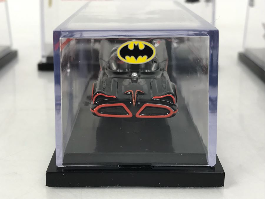 (4) Mattel Hot Wheels Limited Edition 1966 TV Series Batmobile Batman Car [Photo 9]