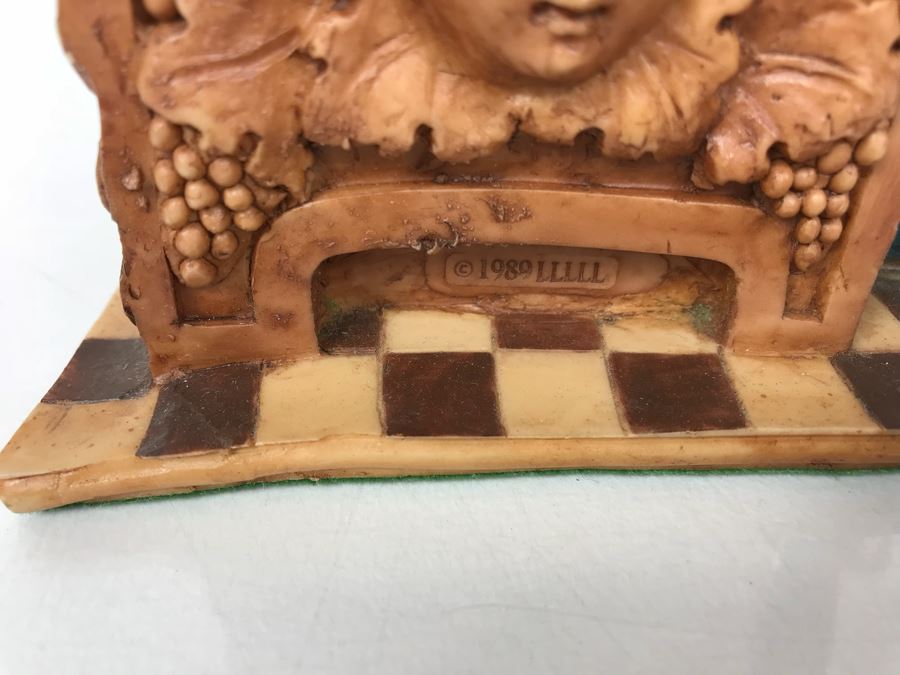 Limited Edition Lilliput Lane Land Of Legend Hap Henriksen Figurine 'His Majestic Majesty Baldrick The Incredibly Simple' Vintage 1989 Number 120 [Photo 14]