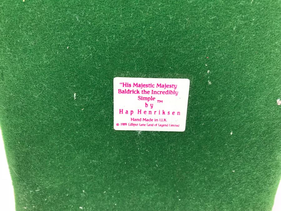Limited Edition Lilliput Lane Land Of Legend Hap Henriksen Figurine 'His Majestic Majesty Baldrick The Incredibly Simple' Vintage 1989 Number 120 [Photo 15]