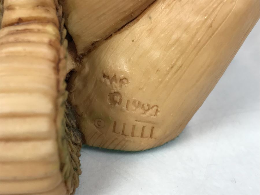 Collection Of (4) Lilliput Lane Land Of Legend Figurines [Photo 9]