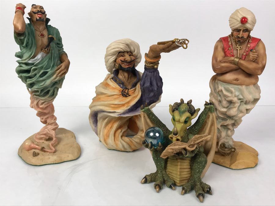 Collection Of (4) Lilliput Lane Land Of Legend Figurines [Photo 1]