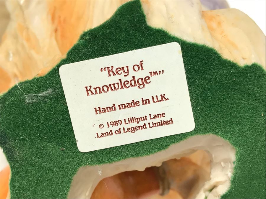 Collection Of (4) Lilliput Lane Land Of Legend Figurines [Photo 19]