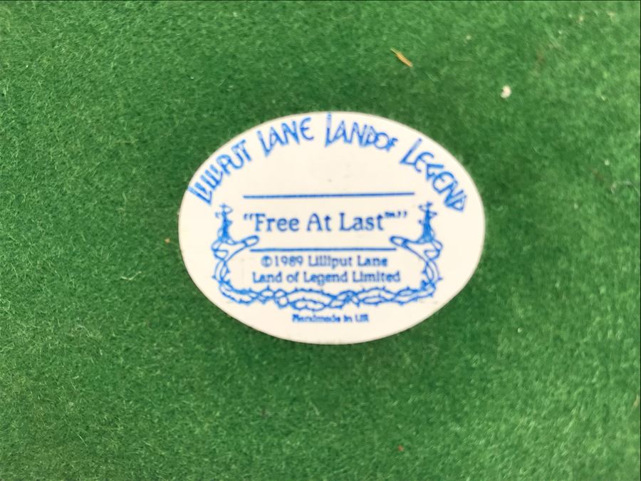 Collection Of (4) Lilliput Lane Land Of Legend Figurines [Photo 28]