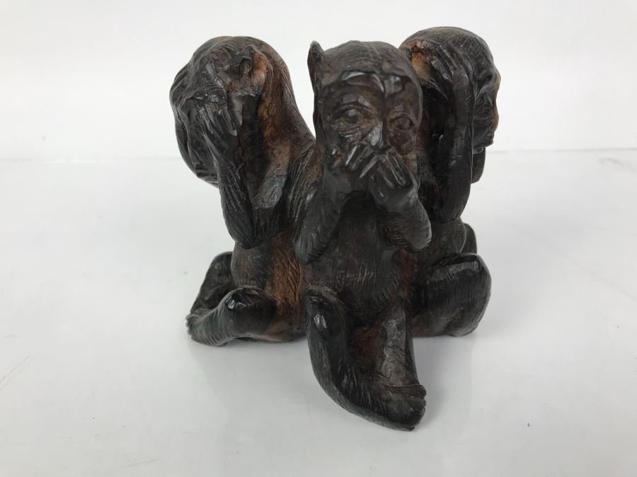 hear no evil monkey figurines