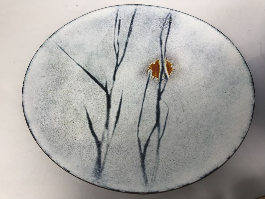 JUST ADDED - (5) Various Handcrafted Mid-Century Enamel Ware Plates Bowls Including Annemarie Davidson [Photo 7]