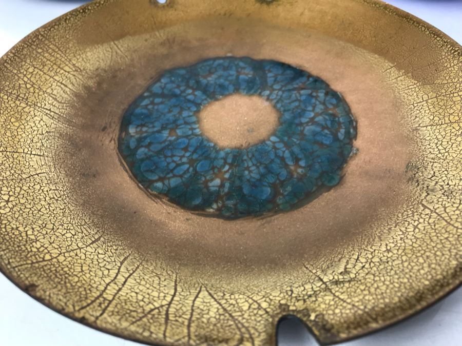 JUST ADDED - (5) Various Handcrafted Mid-Century Enamel Ware Plates Bowls Including Annemarie Davidson [Photo 6]