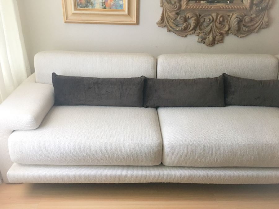 JUST ADDED - Two-Piece Modern Sofa By Preview Furniture Corporation [Photo 5]