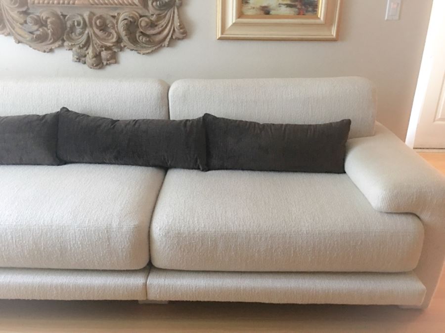JUST ADDED - Two-Piece Modern Sofa By Preview Furniture Corporation [Photo 4]