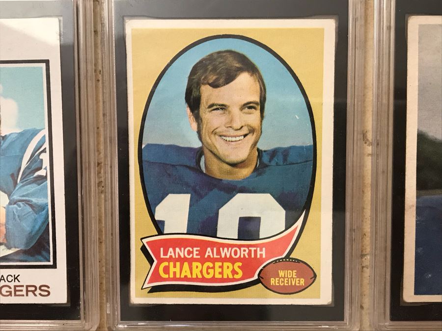 (3) Vintage Graded Football Cards: San Diego Chargers John Unitas, San Diego Chargers Lance Alworth And New York Giants Charley Conerly [Photo 6]