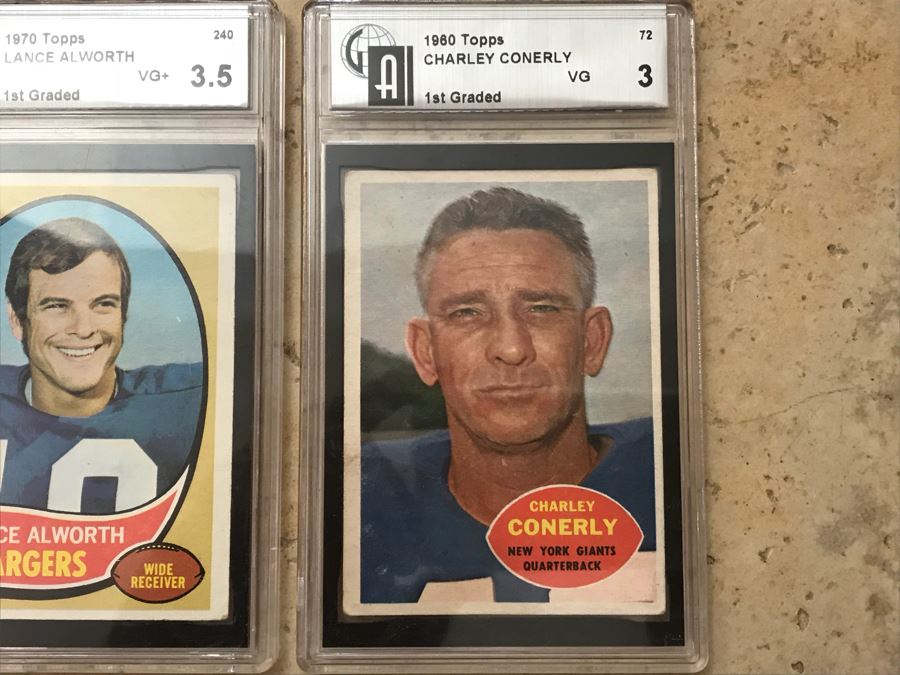 (3) Vintage Graded Football Cards: San Diego Chargers John Unitas, San Diego Chargers Lance Alworth And New York Giants Charley Conerly [Photo 7]