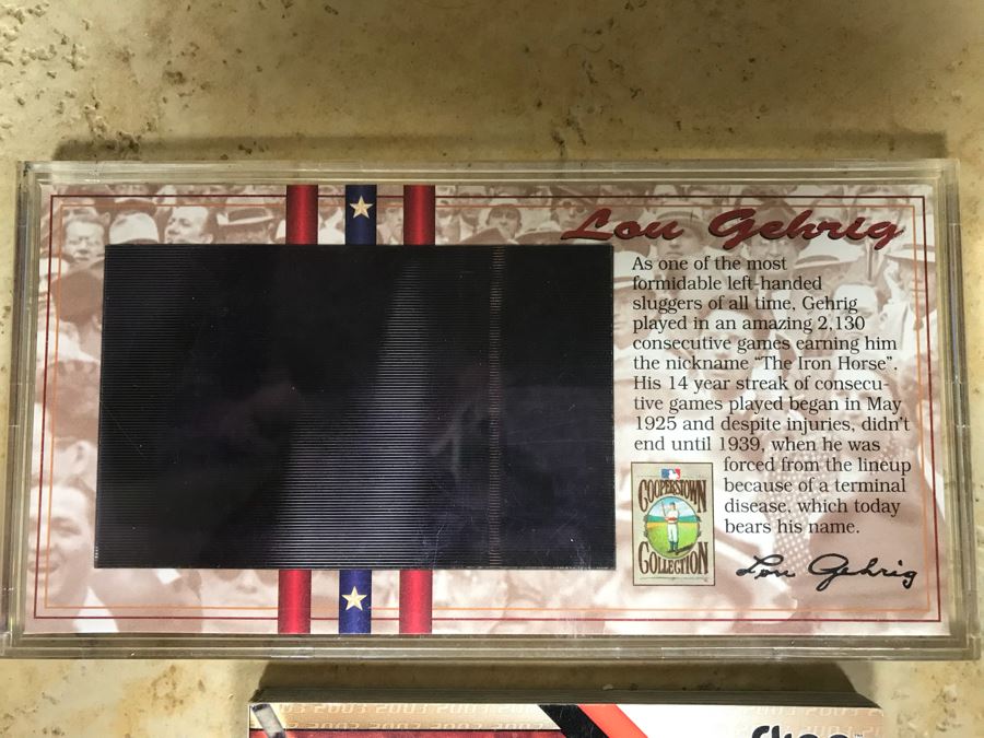 Graded 10 Baseball Card Bob Feller, Graded 9 Baseball Card Rafael Palmeiro, Barry Bonds Flipp Card And Lou Gehrig Limited Edition Card [Photo 2]