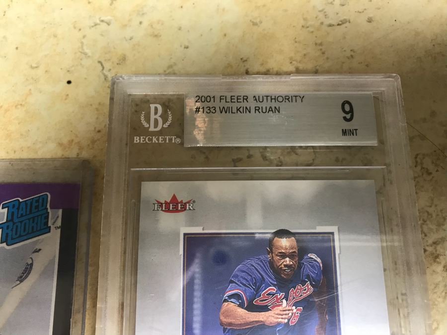 Ken Griffey Jr. Rookie Baseball Card, Graded 9 Basecards Of: Eddie Murray, Wade Boggs And Wilkin Ruan [Photo 9]