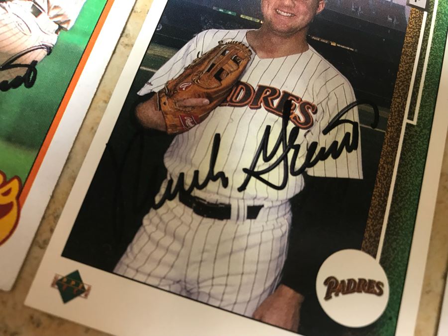 (3) Signed Baseball Cards Of Mark Grant And (1) Signed Baseball Card Of Bruce Hurst [Photo 7]