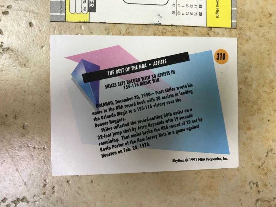 Signed Baseball Card Roberto Alomar Padres And Signed Basketball Card Scott Skiles [Photo 7]