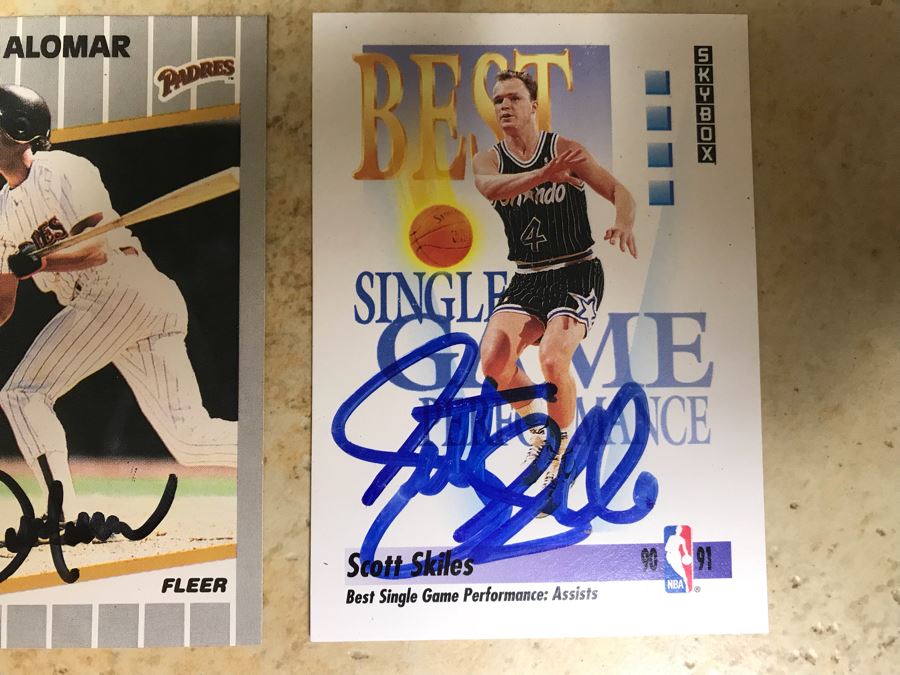 Signed Baseball Card Roberto Alomar Padres And Signed Basketball Card Scott Skiles [Photo 4]