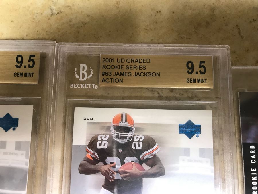 Pair Of Graded 9.5 Limited Edition Football Cards James Jackson, Matt Leinart Rookie Card And Travis Prentice Rookie Card [Photo 5]