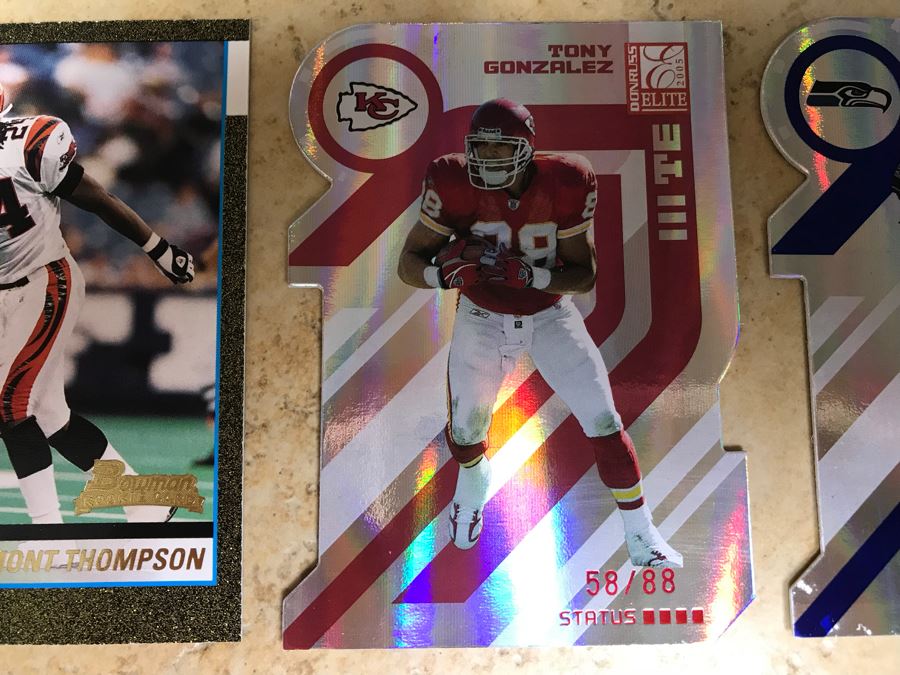(2) Rookie Football Cards: Lamont Brightful And Lamont Thompson And (2) Limited Edition Cards Tony Gonzalez And Shaun Alexander [Photo 4]