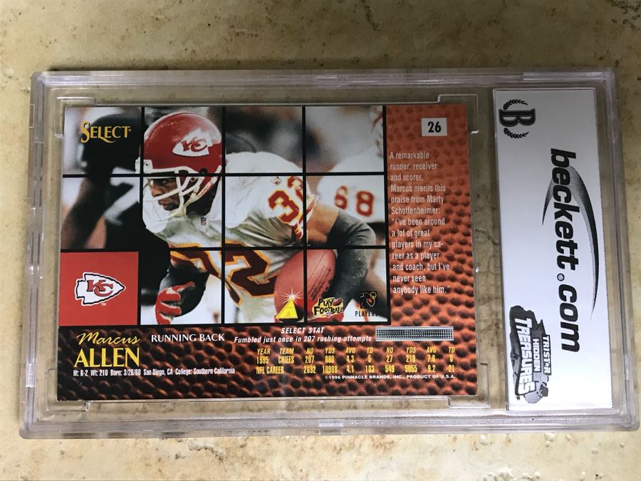 1996 Select Graded 10 Football Card Marcus Allen [Photo 4]