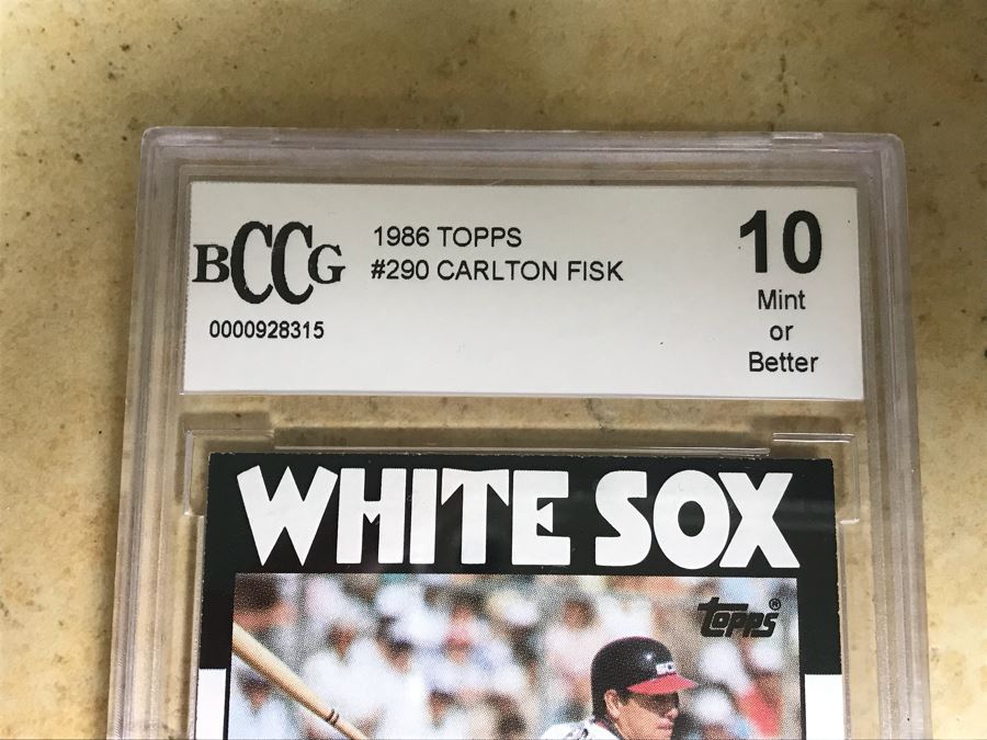 1986 Topps Graded 10 Baseball Card Carlton Fisk [Photo 3]
