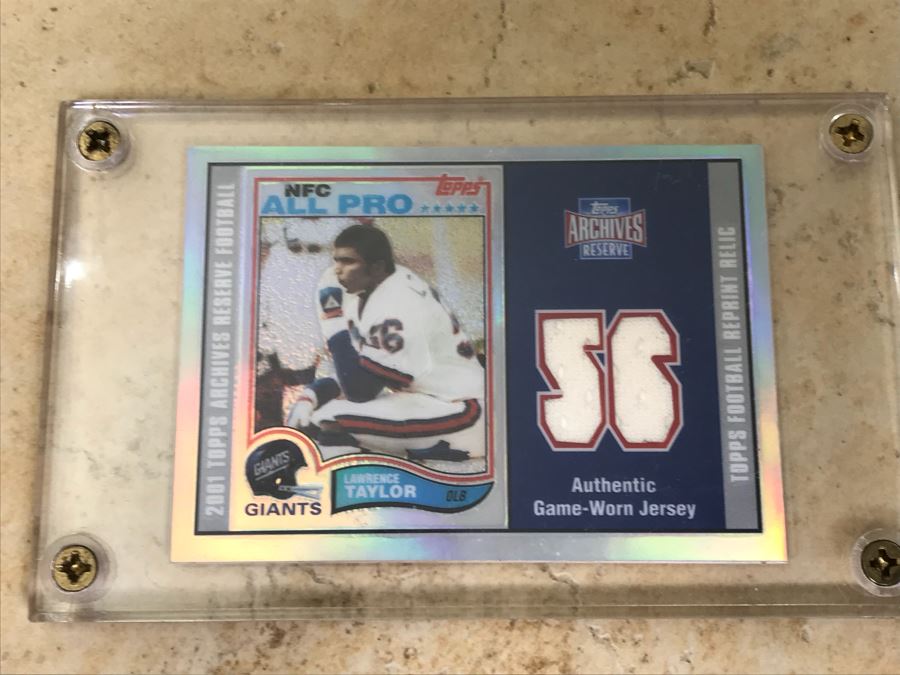 2001 Topps Game-Worn Jersey Football Card Lawrence Taylor