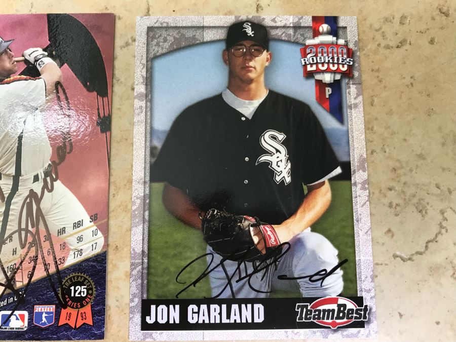 Pair Of Signed Baseball Cards: Jeff Bagwell And Jon Garland Rookie Card [Photo 4]